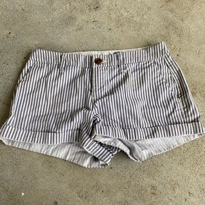 Women’s striped shorts